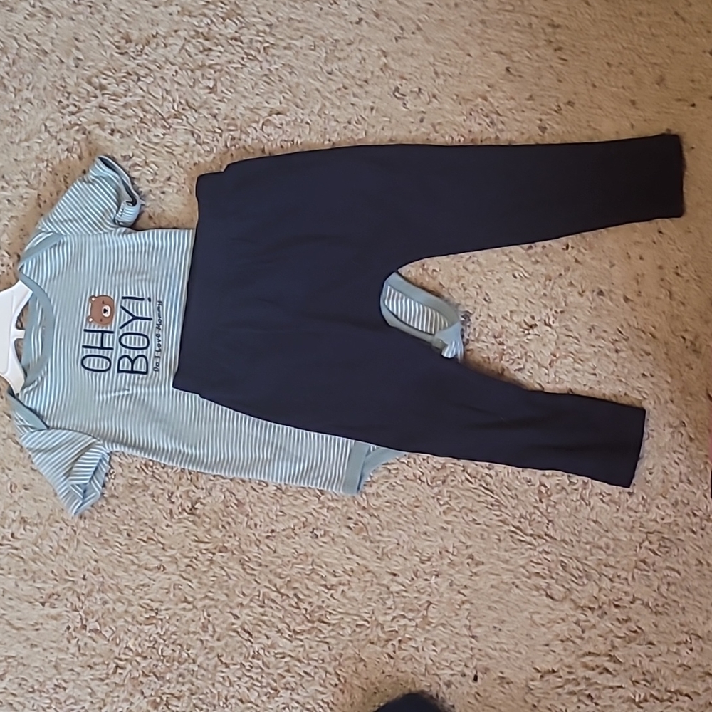 Carters bear outfit